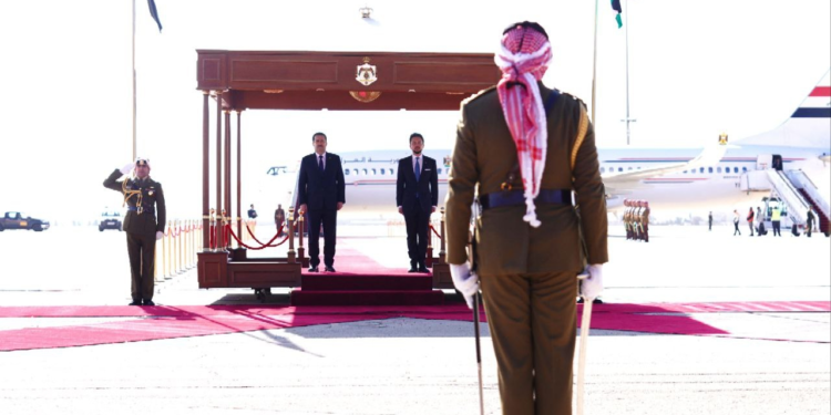 مراسيم استقبال رسمية للسوداني في العاصمة الأردنية عمّان