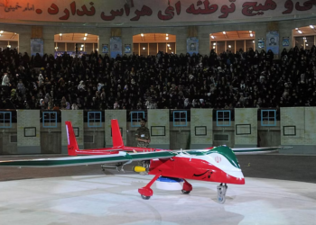 مطالب بـ”تدميــــر” مصانع الأسلحة الإيرانية