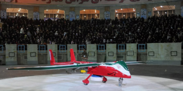 مطالب بـ”تدميــــر” مصانع الأسلحة الإيرانية