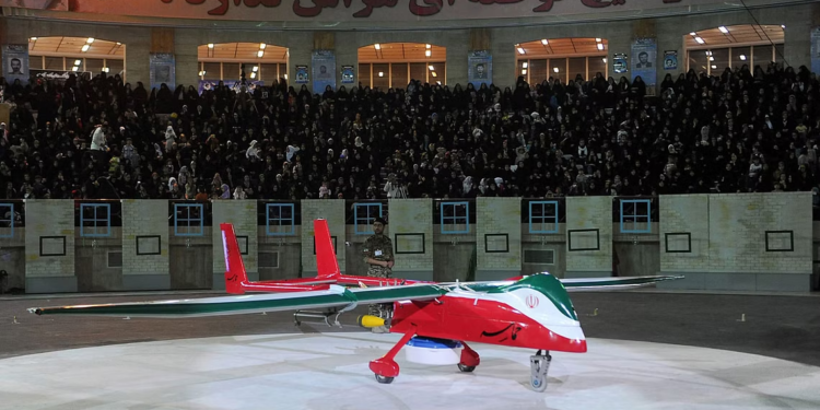 مطالب بـ”تدميــــر” مصانع الأسلحة الإيرانية