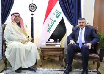 وزير الداخلية يلتقي السفير السعودي لدى العراق