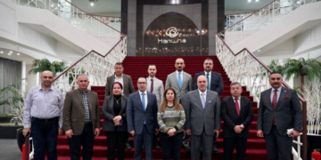 وفد من لجنة الاستثمار والتنمية النيابية يزور مدينة بسماية السكنية