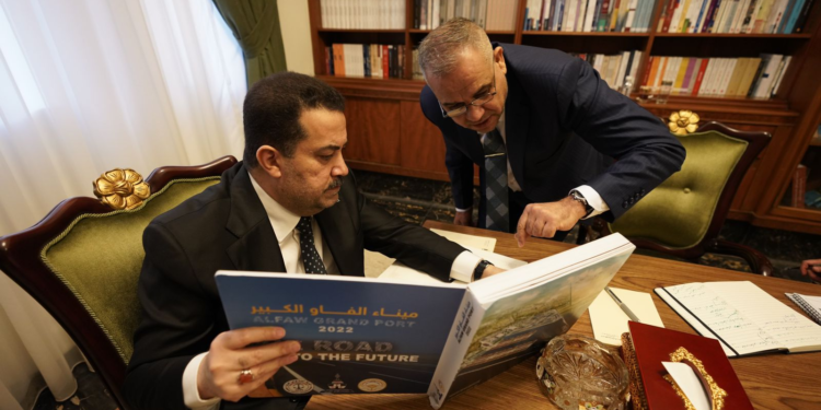 السوداني يرأس اجتماعاً خاصّاً لمتابعة سير العمل في ميناء الفاو الكبير