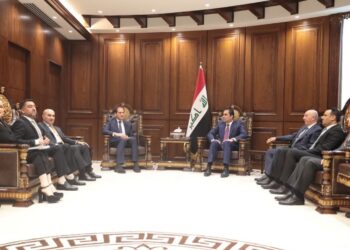 المندلاوي يستقبل مرشحي وزارتي الإعمار والبيئة