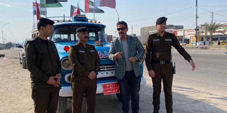 بالفيديو ..الشرطة المجتمعية في بغداد تستقبل باص خليجي 25