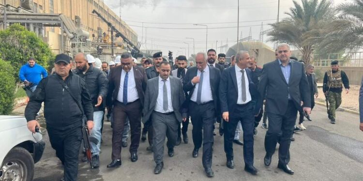 وزير الكهرباء .. خطة جديدة  لصيف قادم دون أزمة