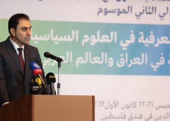 المندلاوي يدعو لــ(التركيز على القضايا العلمية والاجتماعية)