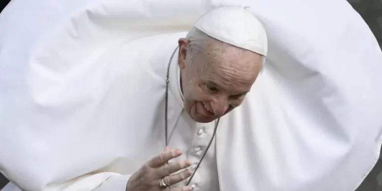 ما الذي منع البابا من مشاهدة نهائي كأس العالم ؟