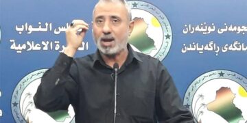 سالم .. امريكا تمارس حصاراً مالياً على العراق