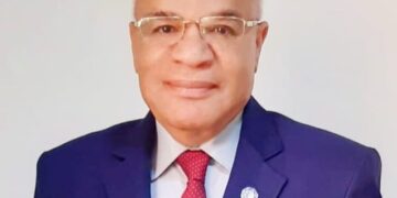 السيطرة على سعر الصرف يتم بالتعاون والاسناد الحكومي مع اجراءات البنك المركزي