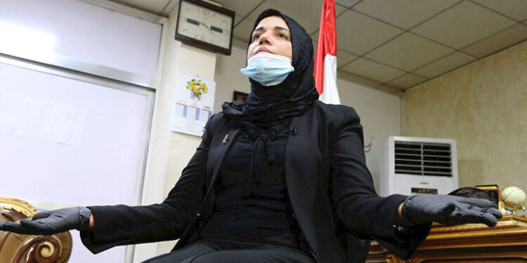 بالوثائق شكوى ضد وزيرة المالية من برلماني