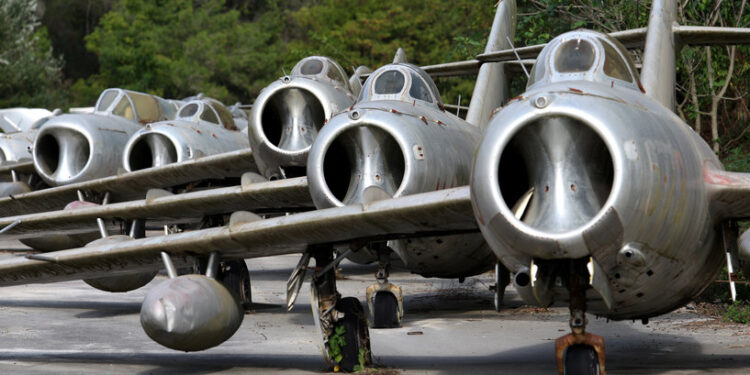 طيار أميركي يكشف تفاصيل اشتباكه مع 4 مقاتلات سوفيتية (سر لمدة 50 عاما)