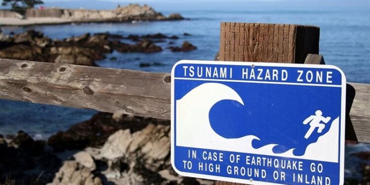 تطوير تقنية جديدة تتنبأ بحدوث تسونامي في أقل من دقيقة