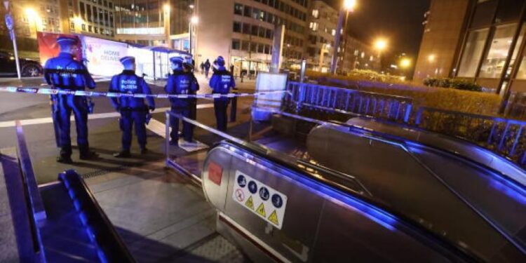 ثلاث جرحى طعناً بسكين في بروكسل