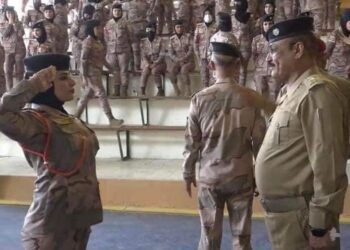 وزارة الدفاع تحتفل بتخرج الدورة التأهيلية (٨٥) للعنصر النسوي