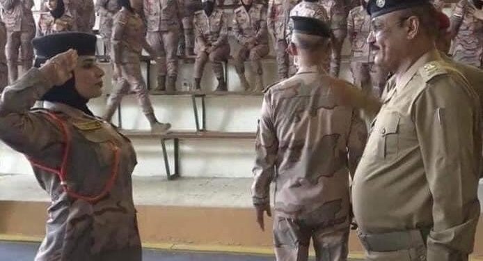 وزارة الدفاع تحتفل بتخرج الدورة التأهيلية (٨٥) للعنصر النسوي