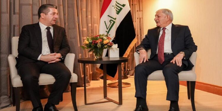 رئيس الجمهورية يبحث مع مسرور بارزاني حل المشاكل الكردية