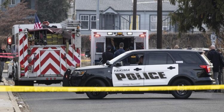 انتحار شاب مسلح بعد قتلـــه (3 أشخاص) في ولاية واشنطن