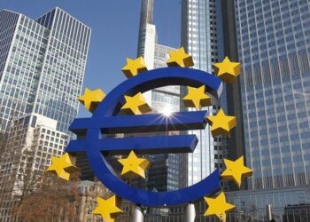 مسؤول بالمركزي الأوروبي .. منطقة اليورو قد تتفادى الركود