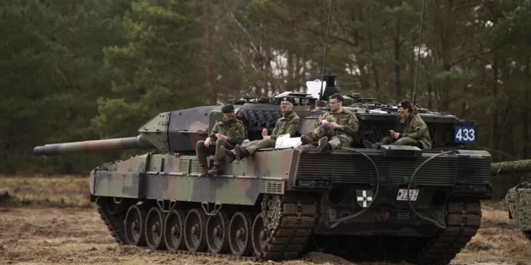 ألمانيا تعطي الضوء الأخضر لتسليم “دبابات ليوبارد” لأوكرانيا ,, وروسيا تندد