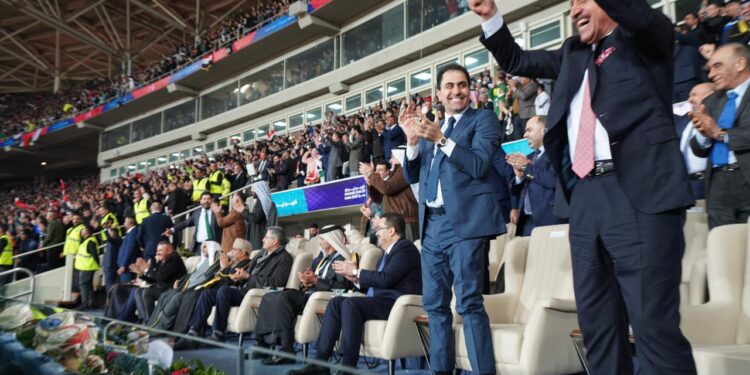 رئيس الوزراء العراقي والنائب الاول لرئيس مجلس النواب يهنئون العراقيين بفوز المنتخب الوطني بكأس خليجي 25