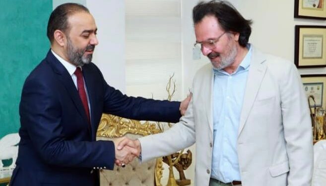 نوفل ابورغيف يستقبـــل التشكيلي العراقي المغترب فهر الصالح