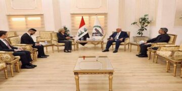 الفياض يستقبل السفيرة الأسترالية