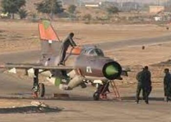 وزارة الدفاع الروسية “تعيــد فتــح مطار عسكري شمالي سوريا” بعد ترميمه