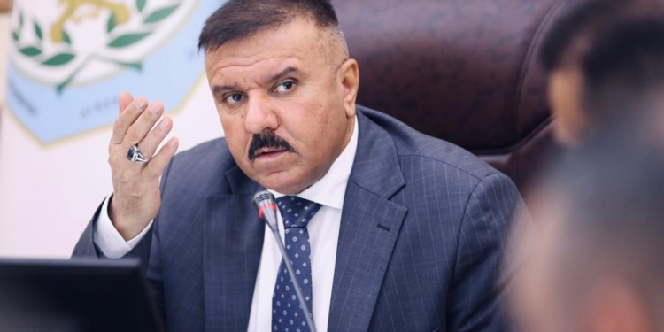 الشمري ..موجهاً بتأسيس قاعدة بيانات لشبكات تجارة المخدرات والقبض عليهم