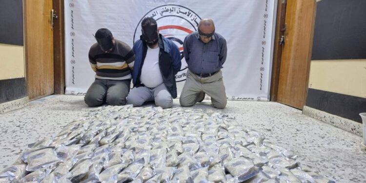 تفكيـــك شبكة لتجارة المخدرات وضبط أكثر من(400) ألف حبة مخدرة في نينوى