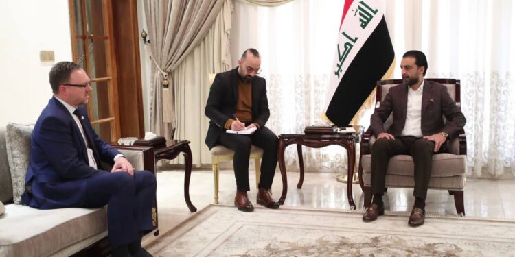 الحلبوسي يستقبل المستشار الخاص ورئيس فريق التحقيق التابع للأمم المتحدة