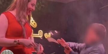 بالوثيقة .. توجيه من القضاء ضد نثر الأموال واصطحاب الأحداث في الملاهي