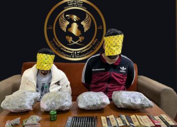 القبض على تاجري مخدرات بحوزتهم (كيلو غرام ونصف) من المواد المخدرة في بغداد