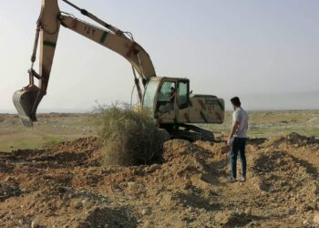 استخراج رفات (12 جنديا عراقيا وإيرانياً) ممن قضوا بحرب الثمانينيات في عدة محافظات