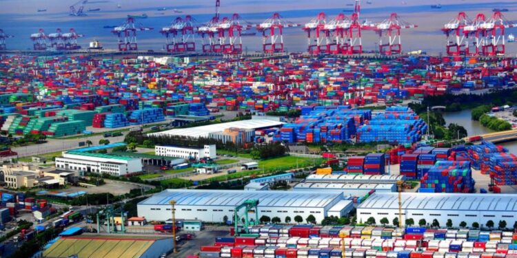 الصين تعلن رغبتها بإقامة “منطقة تجارة حرة” مع دول الخليج