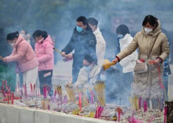 ووهان تطوي صفحة الوباء وتفتـــح أبواب الحياة