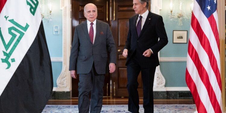 وزير الخارجية .. توصلنا مع المسؤولين الأميركيين لاتفاق بشأن الدولار