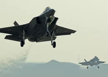 إسرائيل تقصف مصنع صواريخ لحماس في غزة