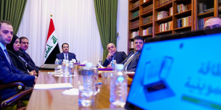 توجيه من السوداني بالإسراع في أتمتة البطاقة التموينية واعتماد محافظة كربلاء كبيئة تجريبية