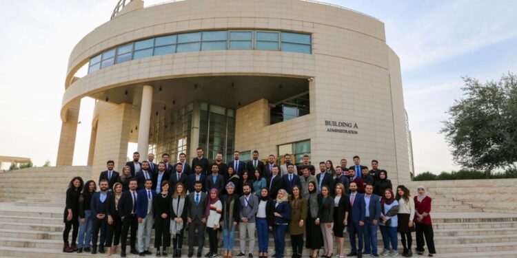 دعم (ألماني-أمريكي) لتطوير جيل جديد من قادة العراق