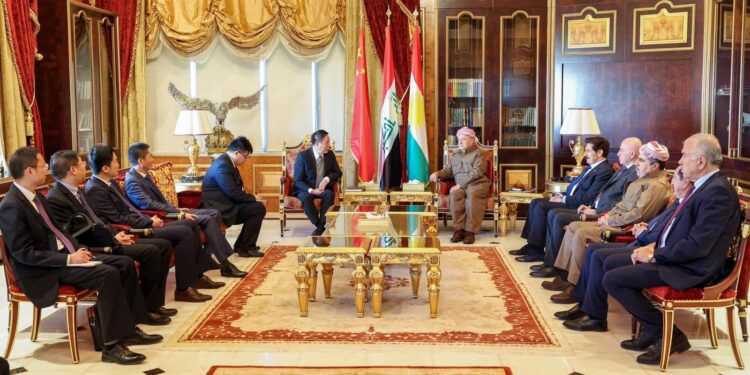 مسعود بارزاني لوفد الحزب الشيوعي الصيني .. “تجاوزنا العقبات والتحديات بنضالنا وجماهيريتنا”