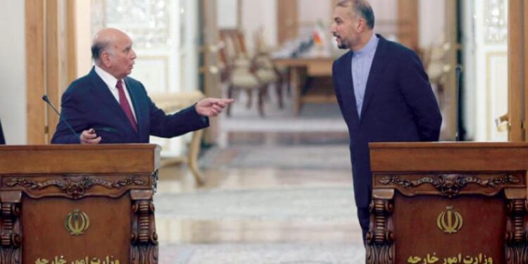 العراق يعلن دخول مشاريع الى مرحلة التطبيق مع ايران