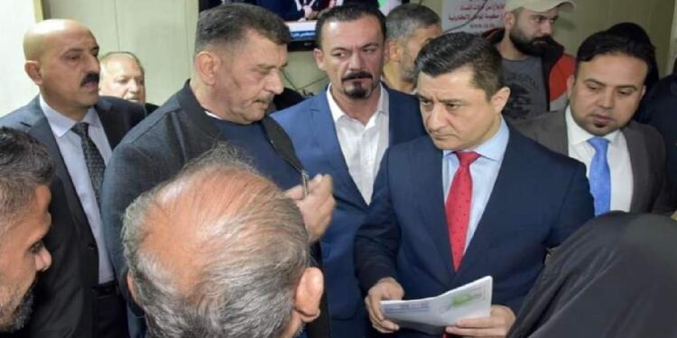 وزير العدل يطلق رزمة توجيهات ويتوعد بـالعقوبات