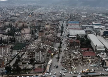 لماذا لا يستطيـــــع العلماء “التنبـؤ” بالزلازل ؟