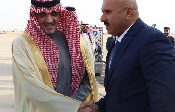 الشمري يصل السعودية في زيارة رسمية