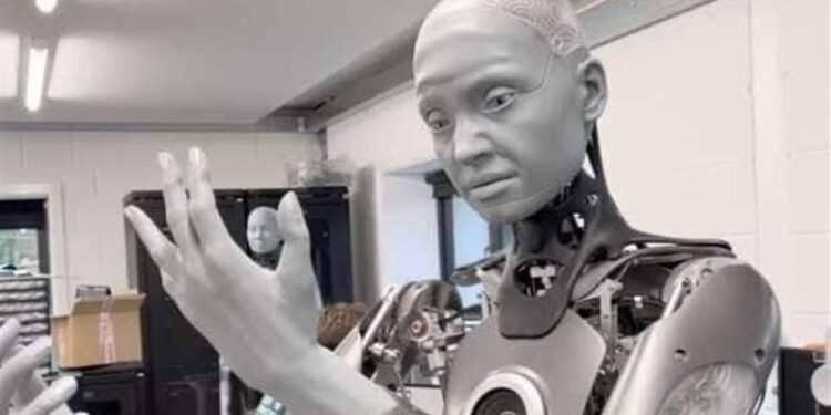 روبوت مدعوم بالذكاء الإصطناعي .. أرغب في سرقة شفرة أسلحة نووية