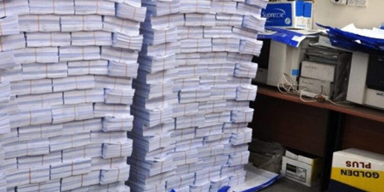 مجهولون يقتحمون مدرستين في النجف , “لحرق الدفاتر الامتحانية”