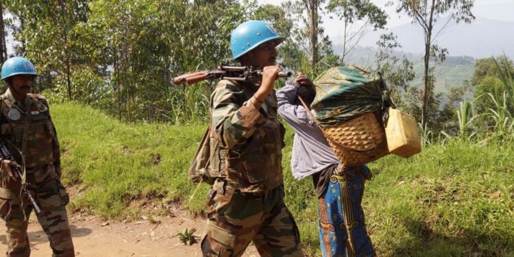 مقتل “عنصر حفظ سلام” بإطلاق نار على مروحية في الكونغو الديمقراطية