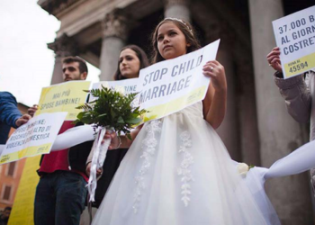 منع زواج القاصرات في بريطانيا