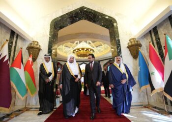 الحلبوسي يستقبل نظراءه العرب المشاركين بمؤتمر اتحاد البرلمان العربي